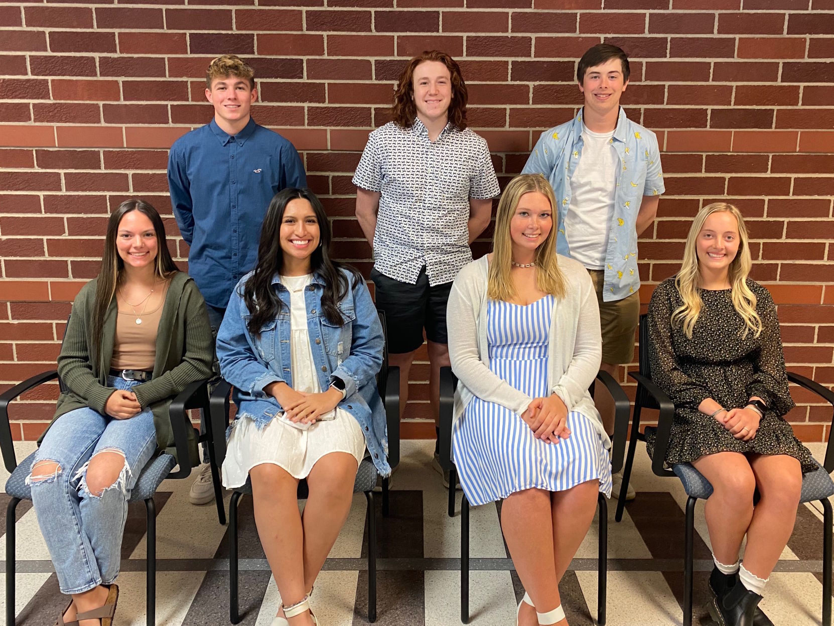 Junior prom court